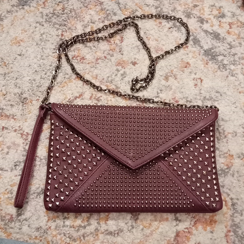 STUDDED ENVELOPE STYLE CROSSBODY/WRISTLET